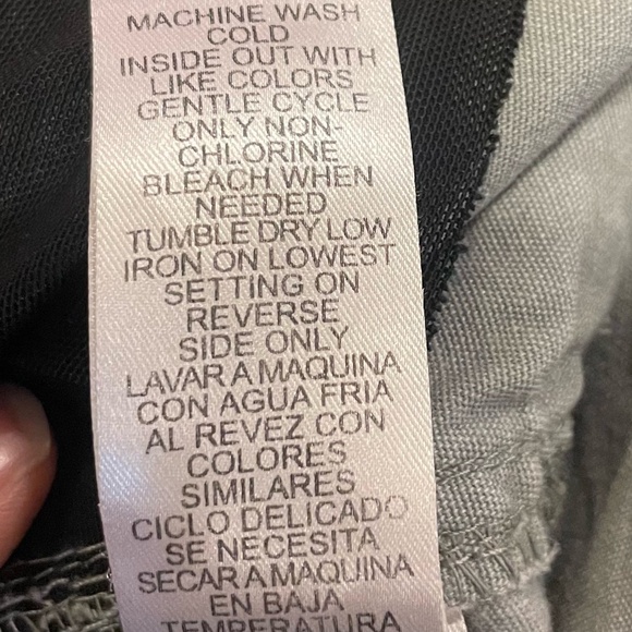 Democracy AB Solution Camo Jogger Jeans Women’s Size 2 - Picture 7 of 10